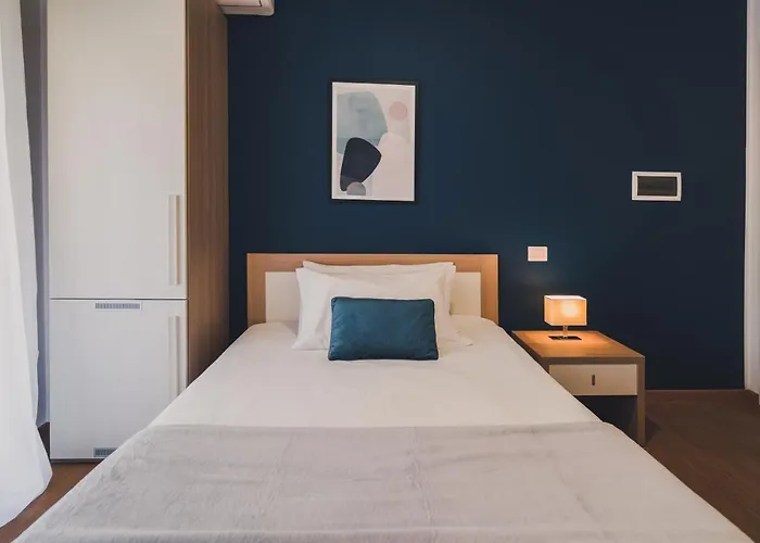 Trip Room & Breakfast